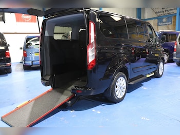 Used Ford Tourneo Custom 2020 for sale - 77819197: Photo