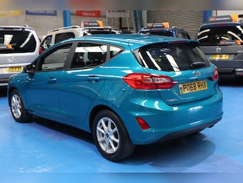 Used Ford Fiesta 2018 for sale - 78777305: Photo