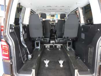 Used Volkswagen Transporter Shuttle 2017 for sale - 74793269: Photo