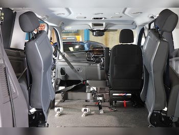 Used Ford Tourneo Custom 2025 for sale - 79446798: Photo