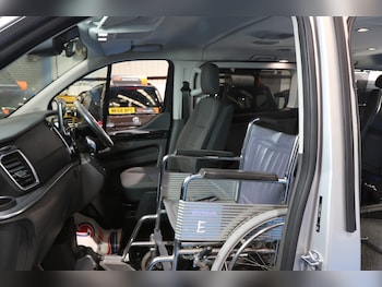 Used Ford Tourneo Custom 2025 for sale - 79446798: Photo