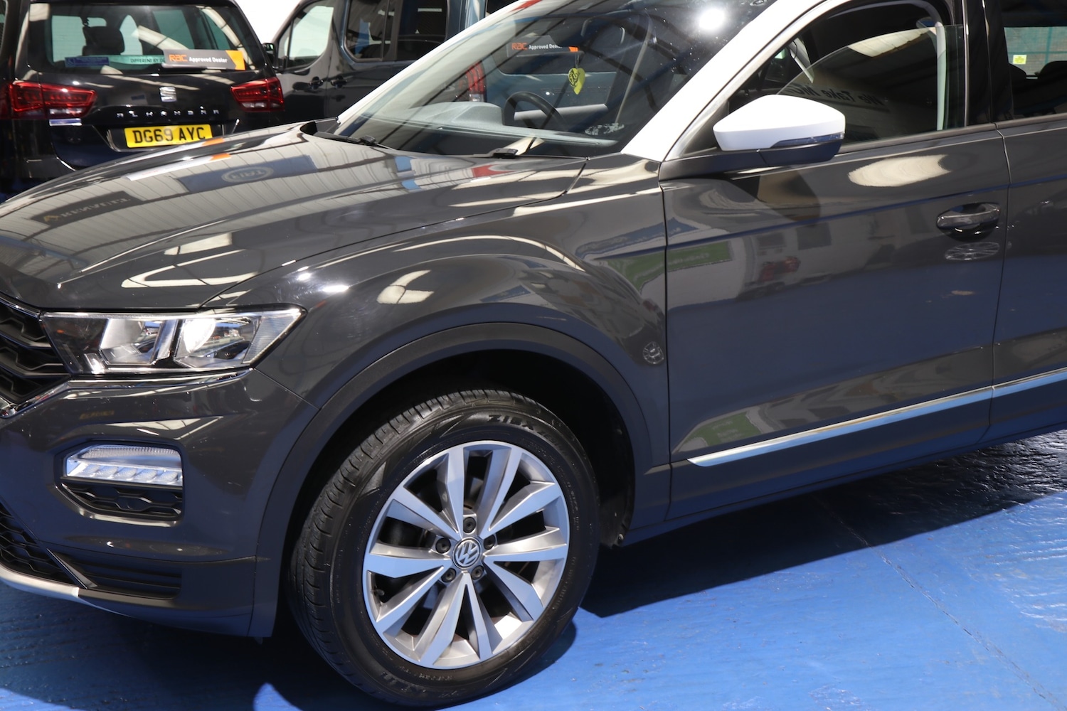 Used Volkswagen T-Roc 2019 for sale - 77803249: Photo 14