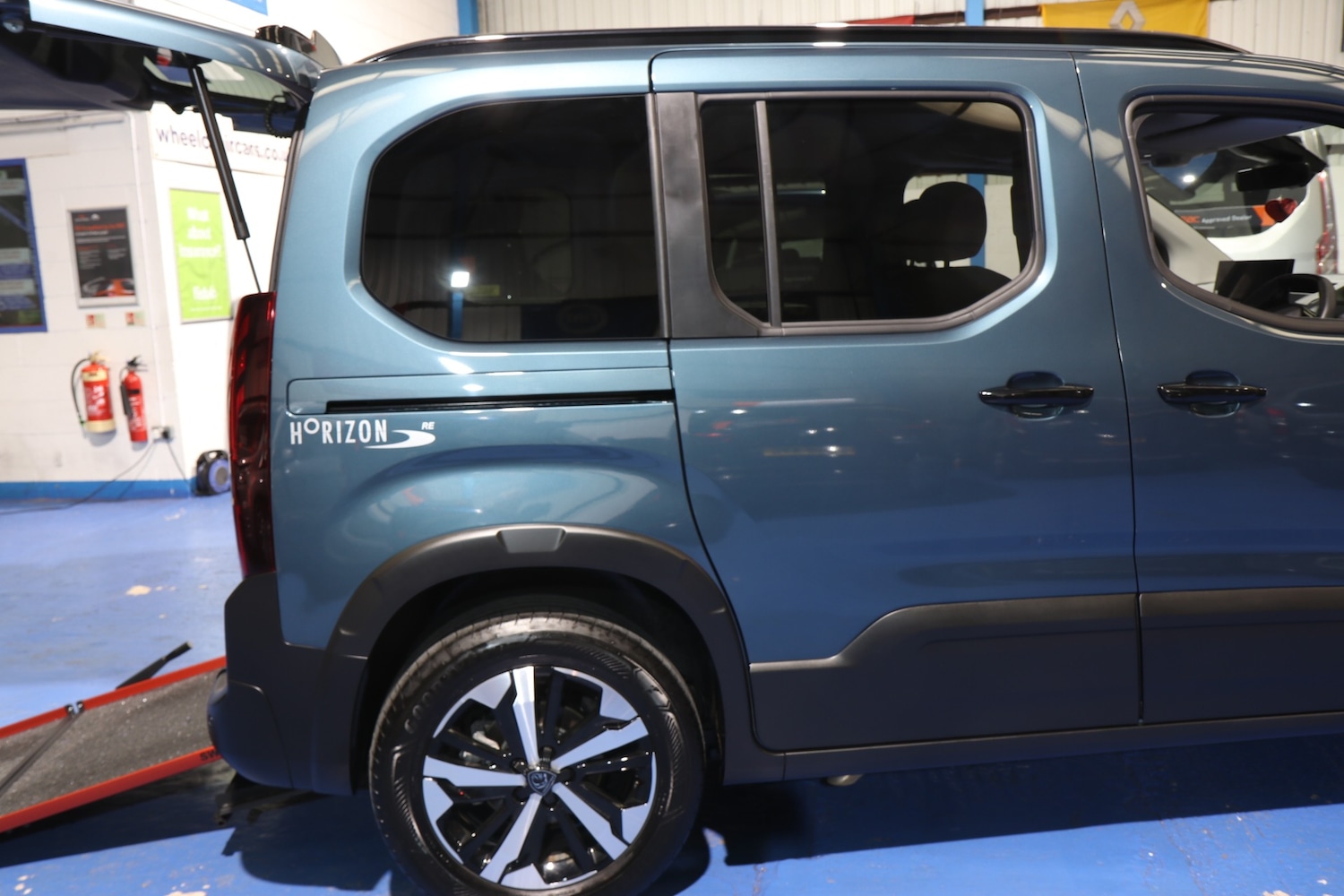 Used Peugeot Rifter 2025 for sale - 77592446: Photo 14