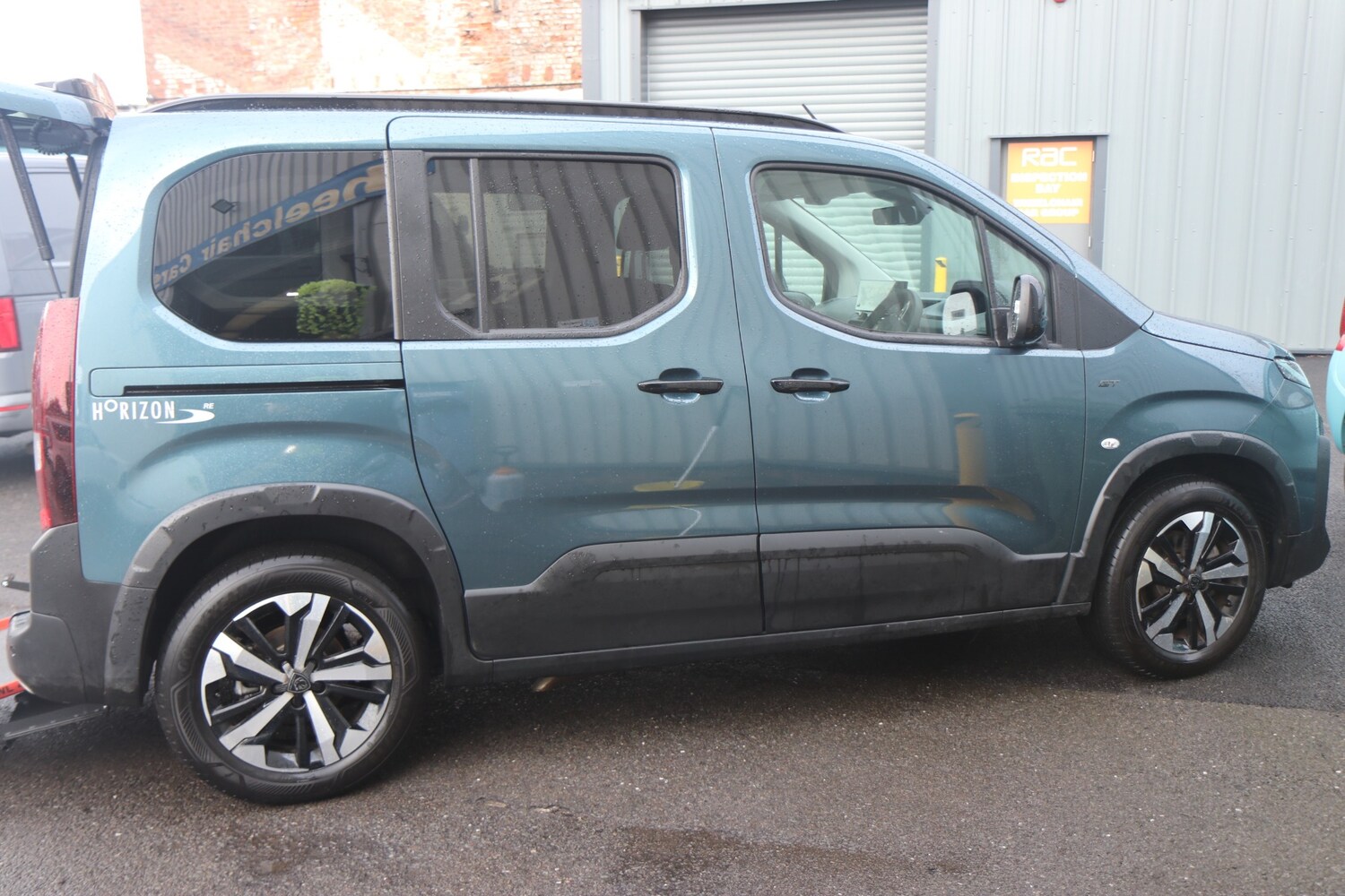 Used Peugeot Rifter 2025 for sale - 77592446: Photo 30