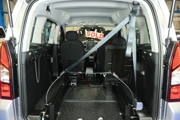 Used Peugeot Partner 2017 for sale - 75342826: Photo 3