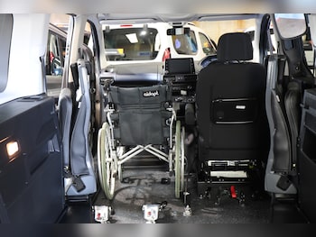 Used Peugeot Rifter 2023 for sale - 76412675: Photo