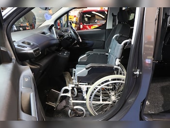 Used Peugeot Rifter 2023 for sale - 76412675: Photo