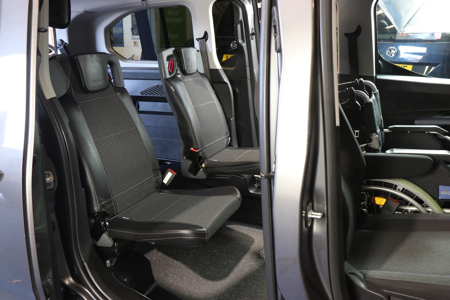 Used Peugeot Rifter 2023 for sale - 76412675: Photo 6