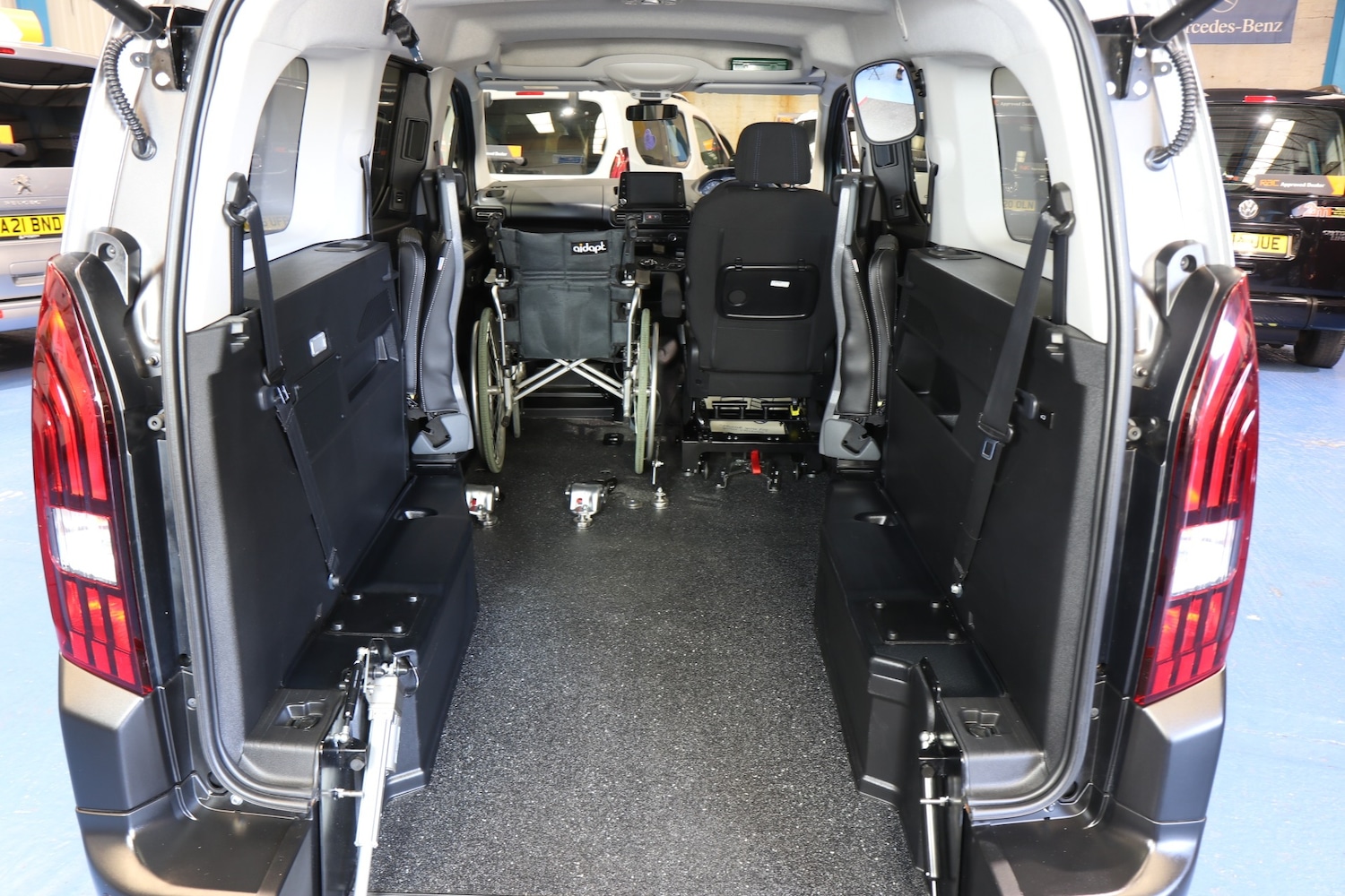 Used Peugeot Rifter 2023 for sale - 76412675: Photo 9