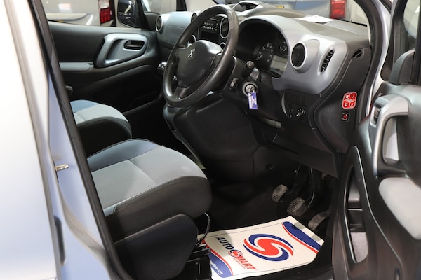 Used Peugeot Partner 2012 for sale - 75332224: Photo 5