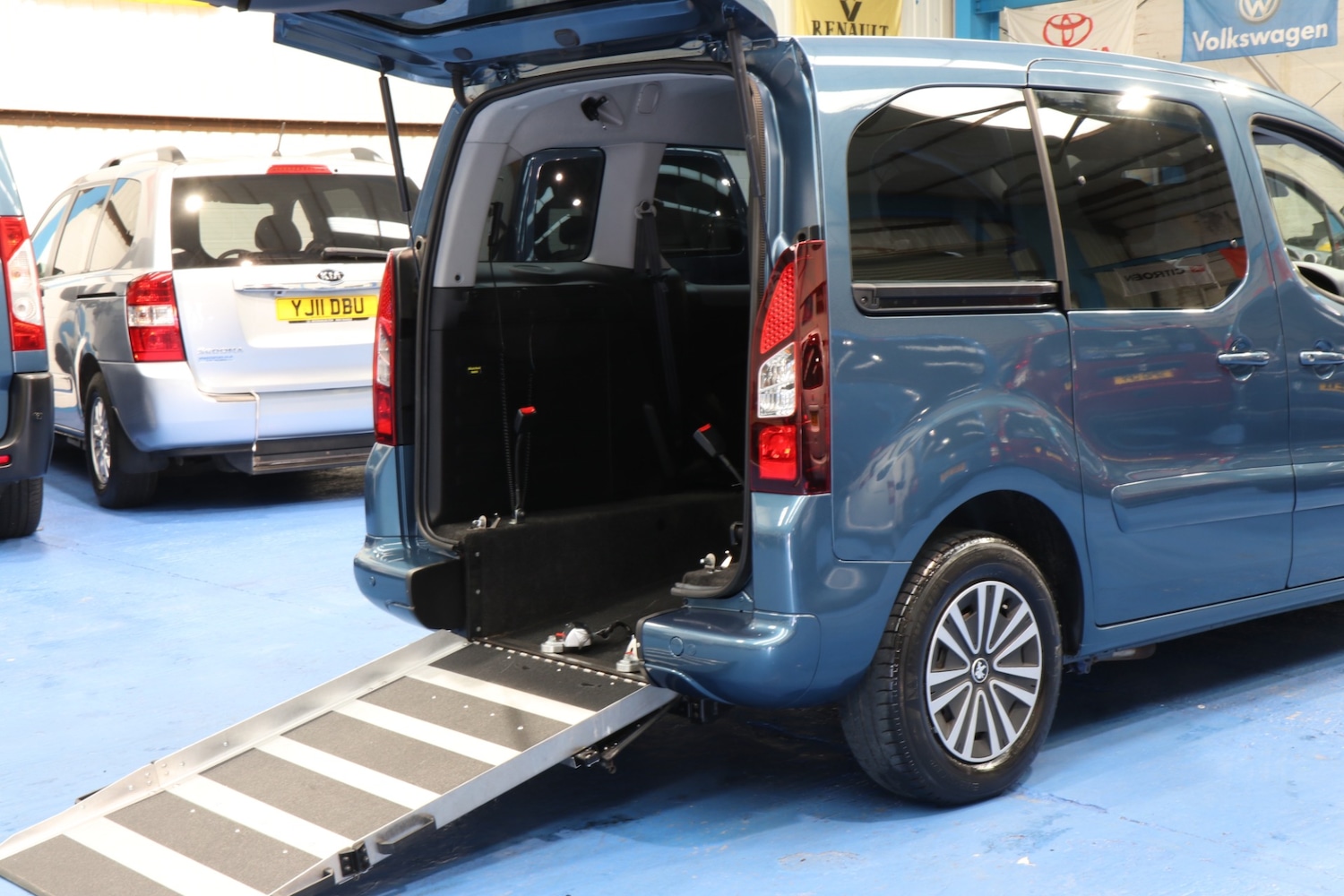 Vehicle 1