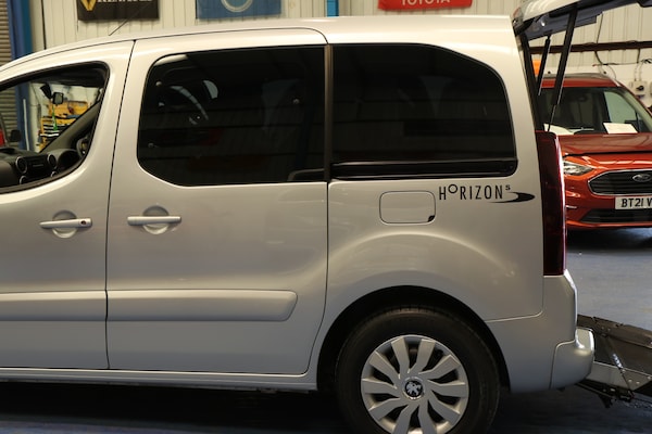 Used Peugeot Partner 2016 for sale - 76128825: Photo 10