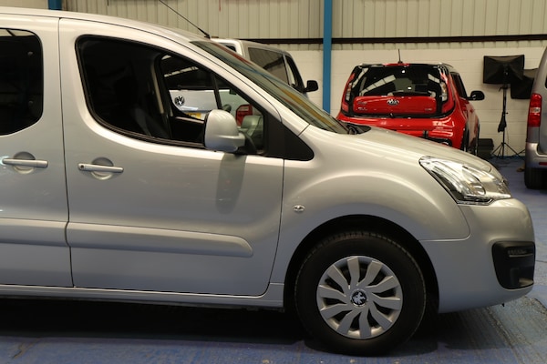 Used Peugeot Partner 2016 for sale - 76128825: Photo 12