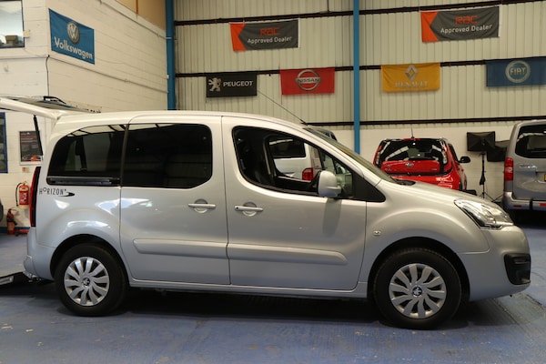 Used Peugeot Partner 2016 for sale - 76128825: Photo 13