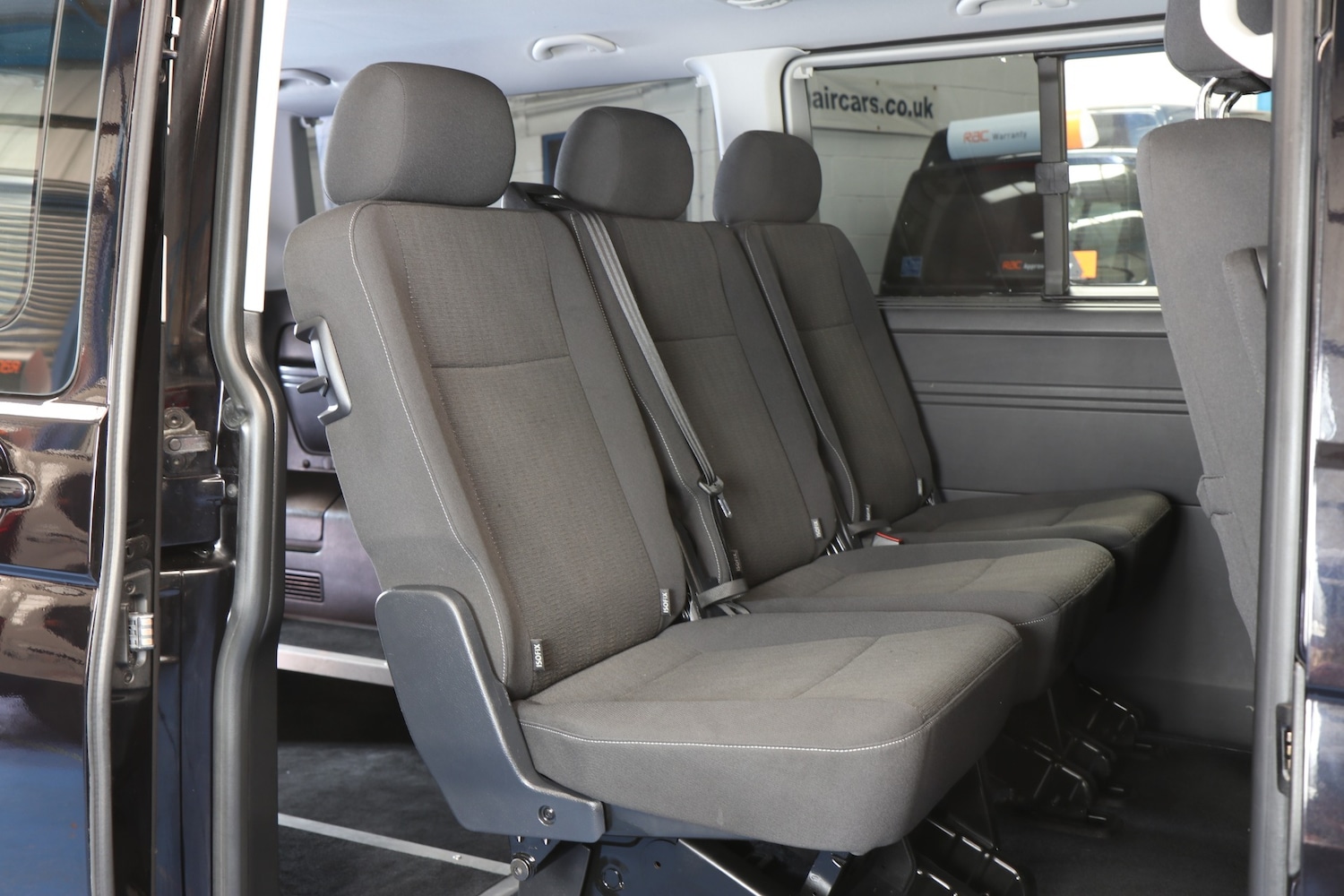 Used Volkswagen Transporter Shuttle 2019 for sale - 76412325: Photo 4