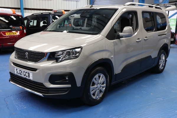Used Peugeot Rifter 2021 for sale - 75239407: Photo 9