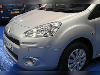Used Peugeot Partner 2014 for sale - 76412282: Photo