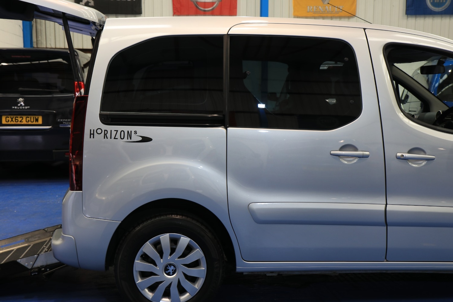 Used Peugeot Partner 2014 for sale - 76412282: Photo 9