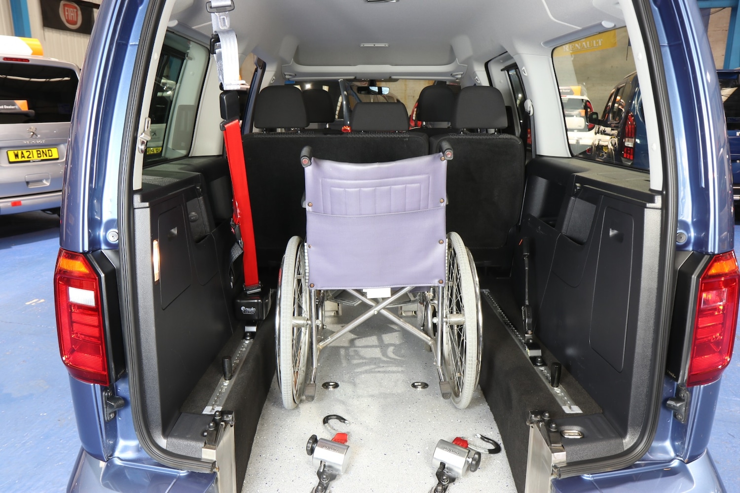 Used Volkswagen Caddy 2018 for sale - 76413044: Photo 6