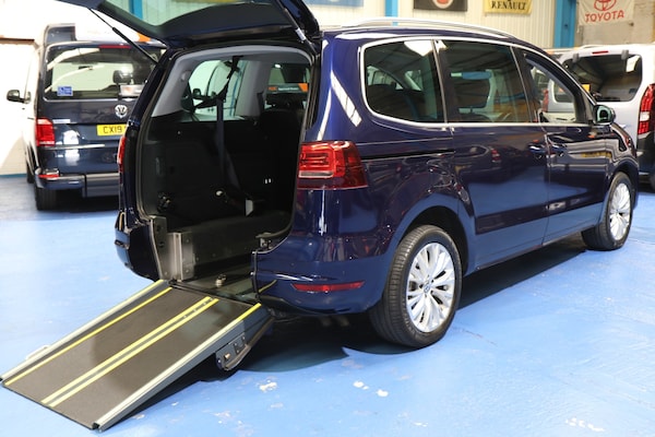 Used Volkswagen Sharan 2018 for sale - 75774606: Photo 1