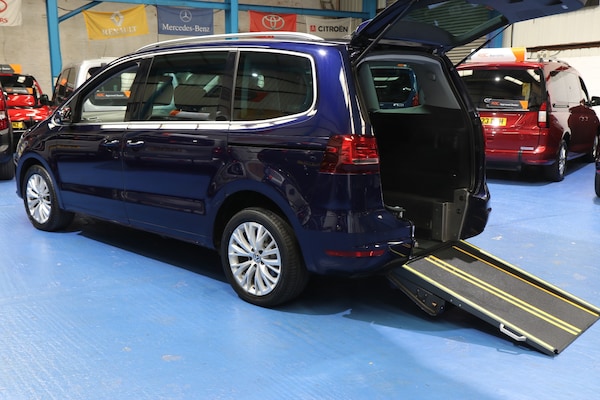 Used Volkswagen Sharan 2018 for sale - 75774606: Photo 2
