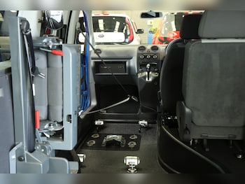 Used Volkswagen Caddy Maxi Life 2013 for sale - 75239356: Photo