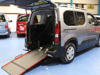 Used Peugeot Rifter 2020 for sale - 74617756: Photo