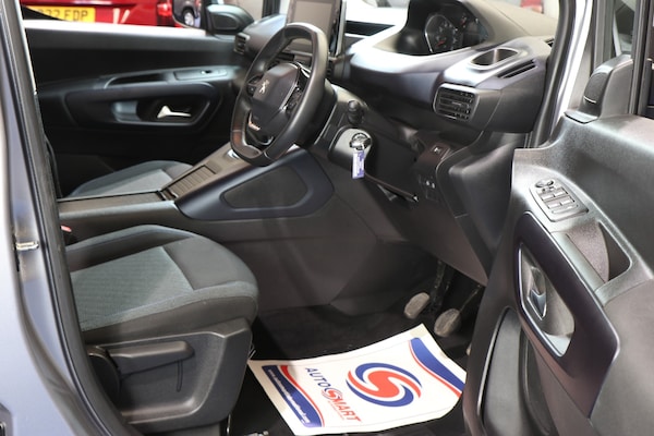Used Peugeot Rifter 2020 for sale - 74617756: Photo 7