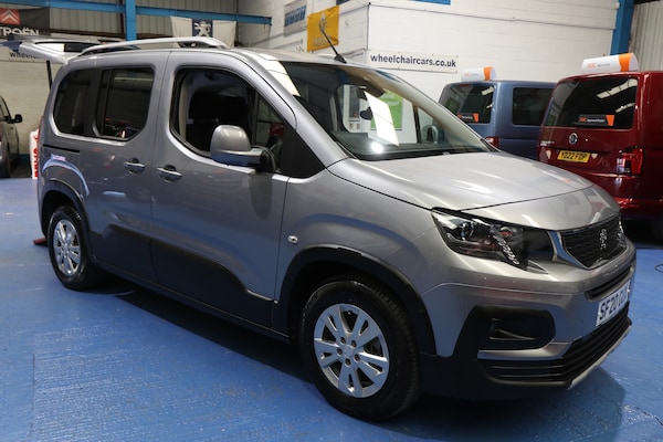 Used Peugeot Rifter 2020 for sale - 74617756: Photo 8