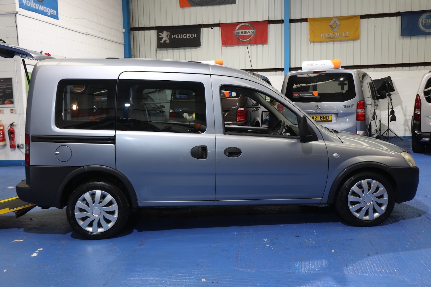 Used Vauxhall Combo 2009 for sale - 76479986: Photo 8