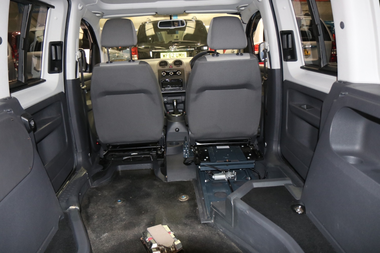 Used Volkswagen Caddy 2011 for sale - 77474904: Photo 8