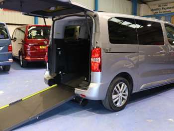 2021 (21) - 2.0 BlueHDi 180 Active Standard [8 Seat] 5dr EAT8