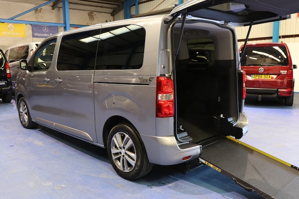 Used Peugeot Traveller 2021 for sale - 75393015: Photo 2
