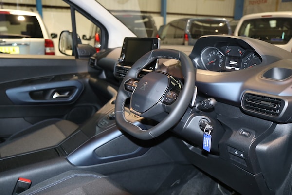 Used Peugeot Rifter 2021 for sale - 75148948: Photo 14