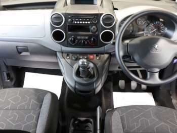 Used Peugeot Partner Tepee 2019 for sale - 74302486: Photo