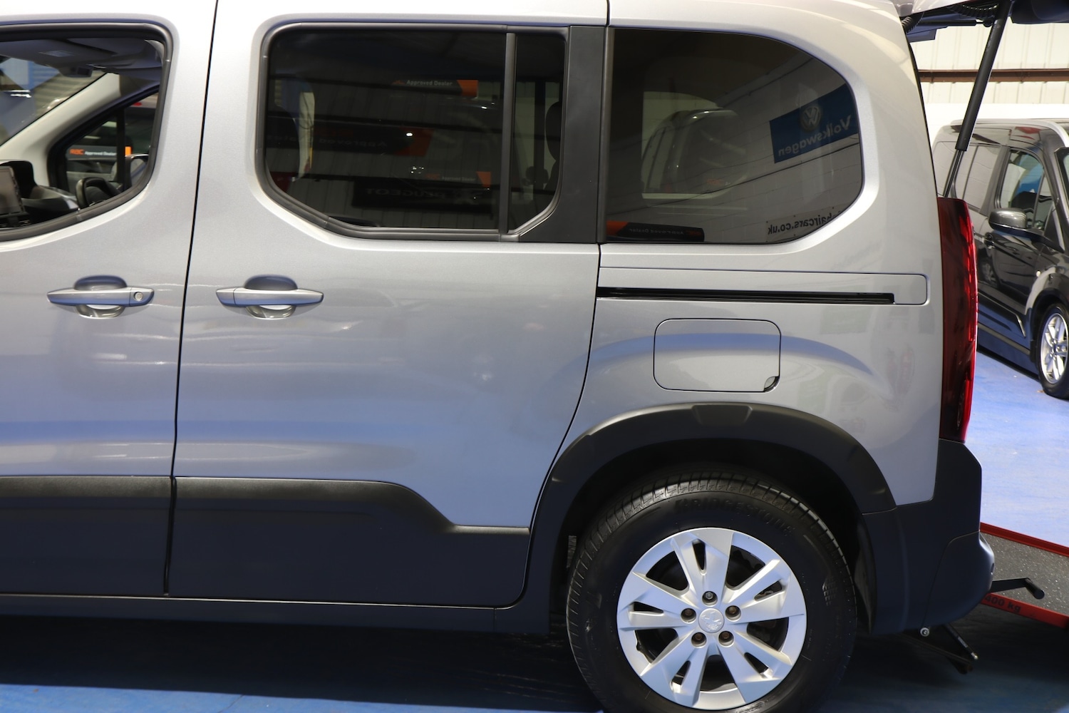 Vehicle 14