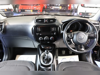 Used Kia Soul 2017 for sale - 76056405: Photo
