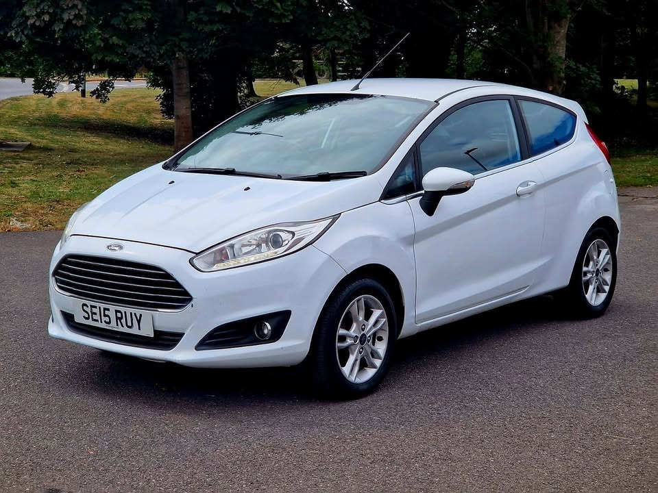 Used Ford Fiesta 2015 for sale - 76198627: Photo 1