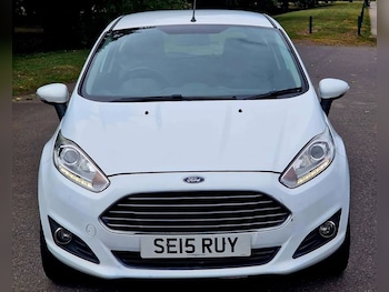 Used Ford Fiesta 2015 for sale - 76198627: Photo