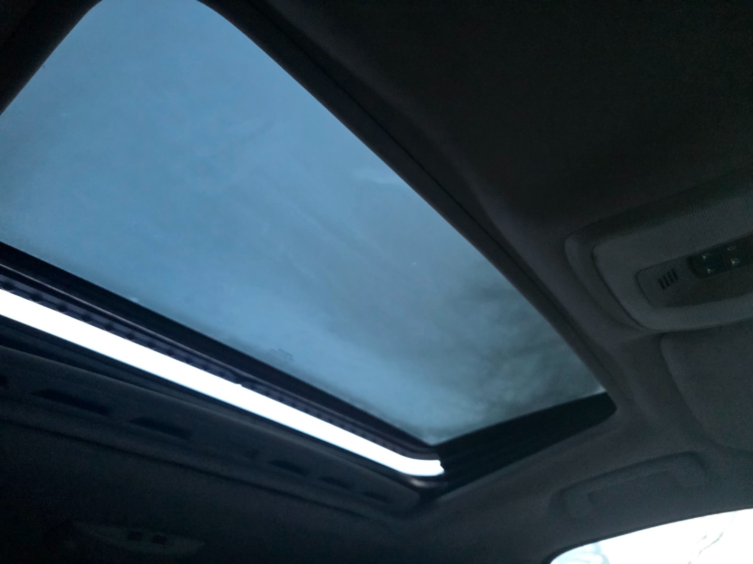 Used Volvo V70 2008 for sale - 77258618: Photo 17