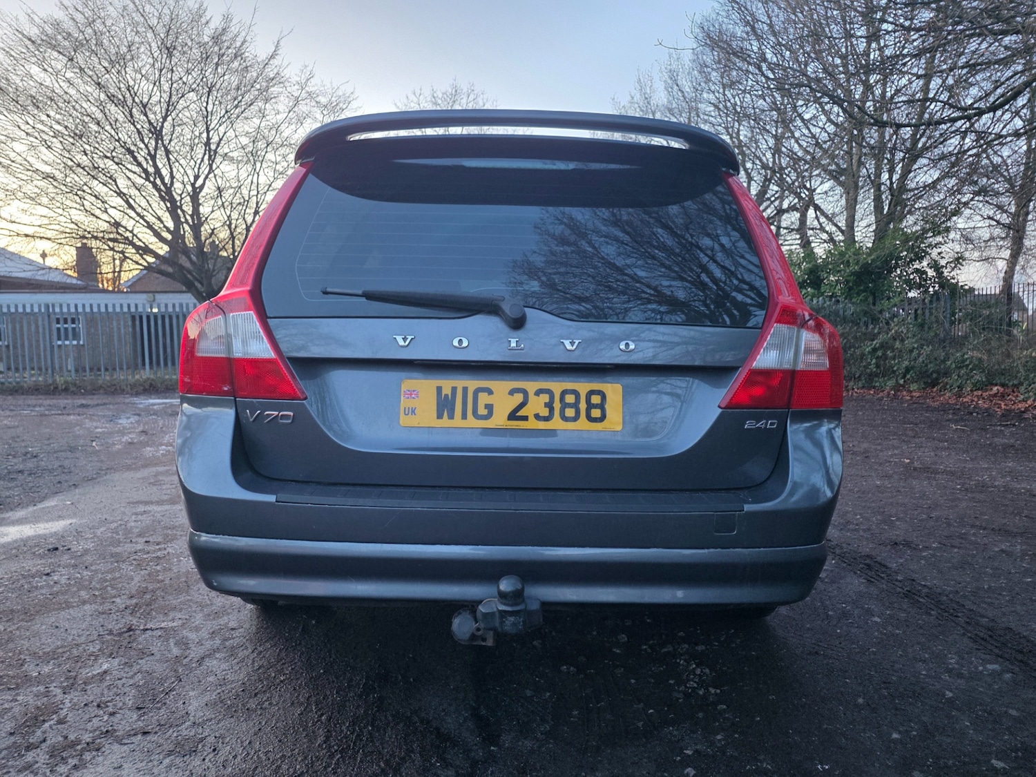 Used Volvo V70 2008 for sale - 77258618: Photo 4