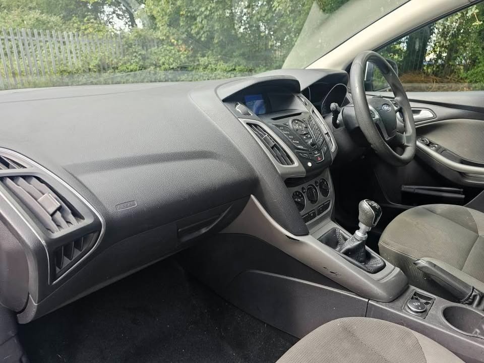 Used Ford Focus 2012 for sale - 76198622: Photo 14