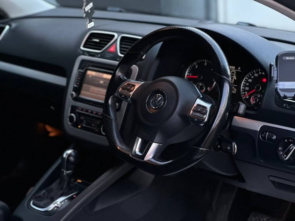 Used Volkswagen Scirocco 2010 for sale - 76380239: Photo 6