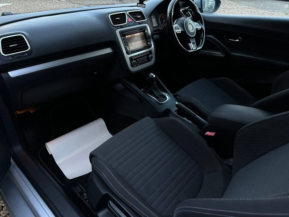 Used Volkswagen Scirocco 2010 for sale - 76380239: Photo 8