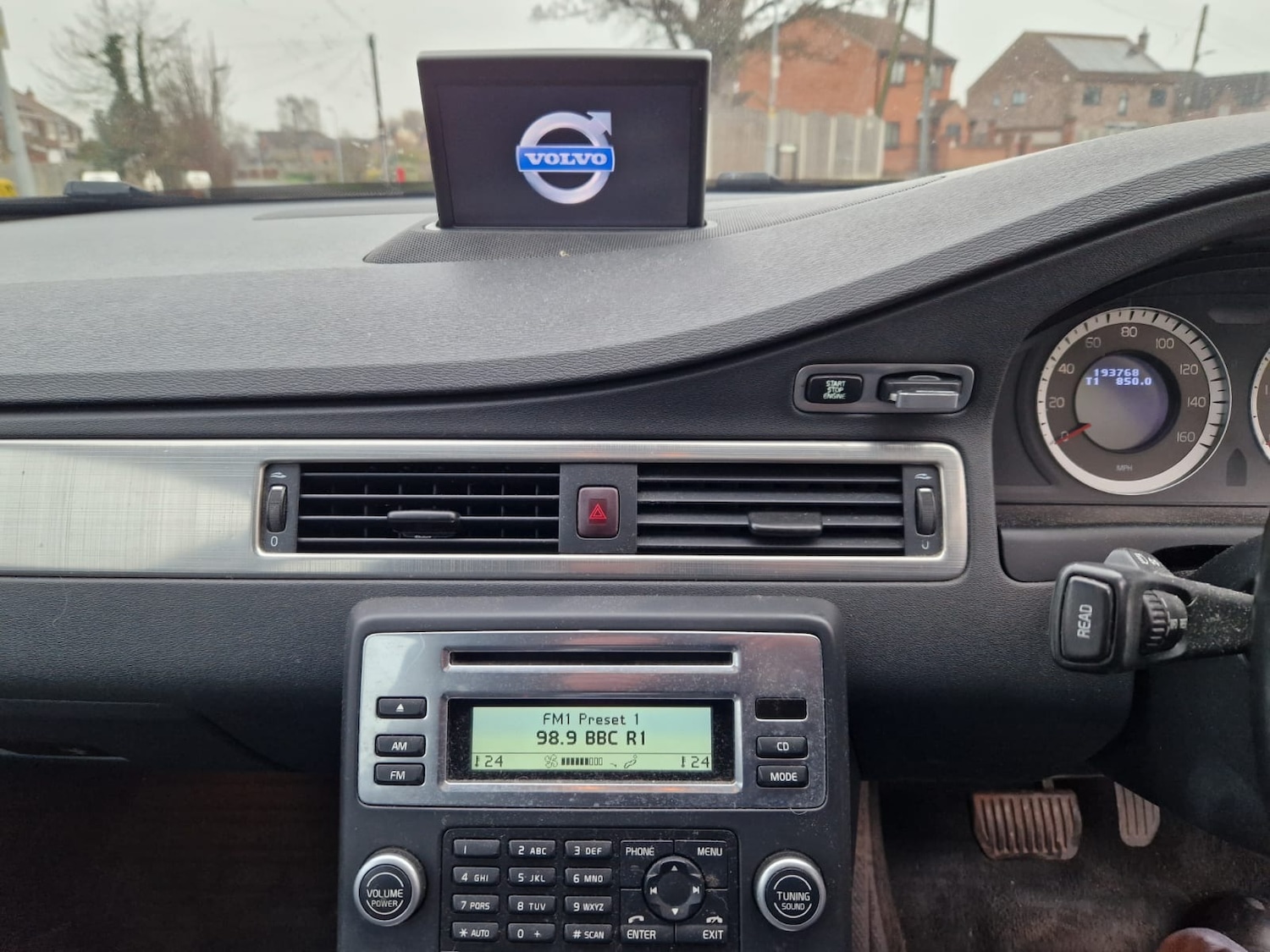 Used Volvo XC70 2010 for sale - 77147761: Photo 14