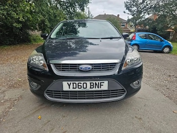 Used Ford Focus 2010 for sale - 76198602: Photo