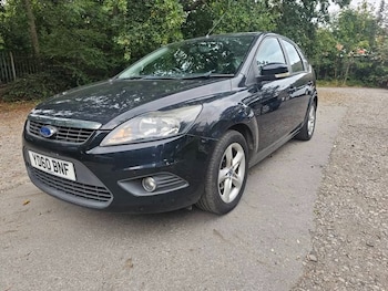 Used Ford Focus 2010 for sale - 76198602: Photo