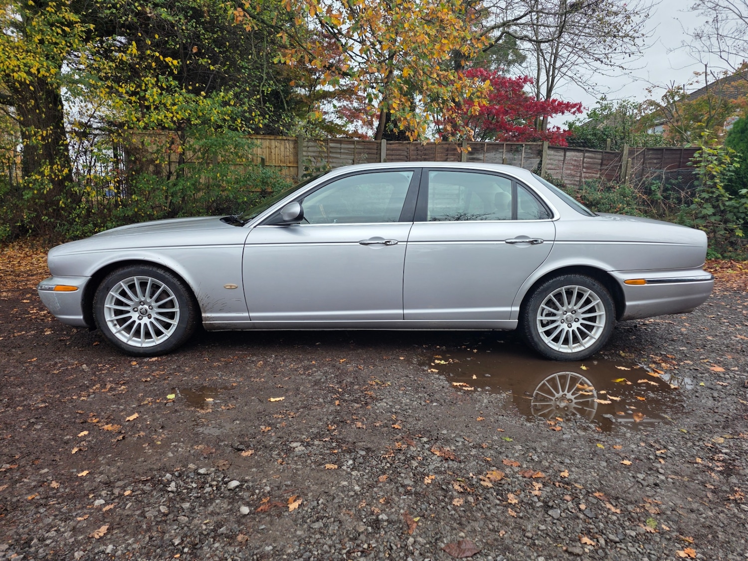 Used Jaguar XJ 2006 for sale - 76544422: Photo 2