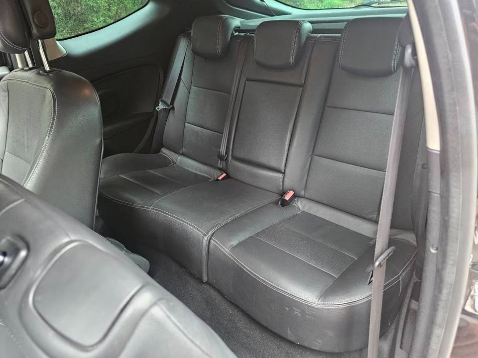 Used Renault Megane 2010 for sale - 76198621: Photo 14