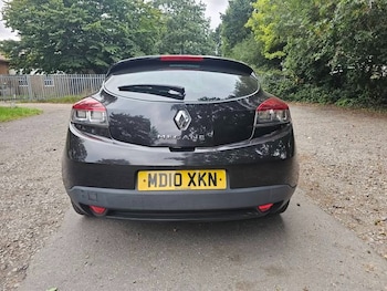 Used Renault Megane 2010 for sale - 76198621: Photo